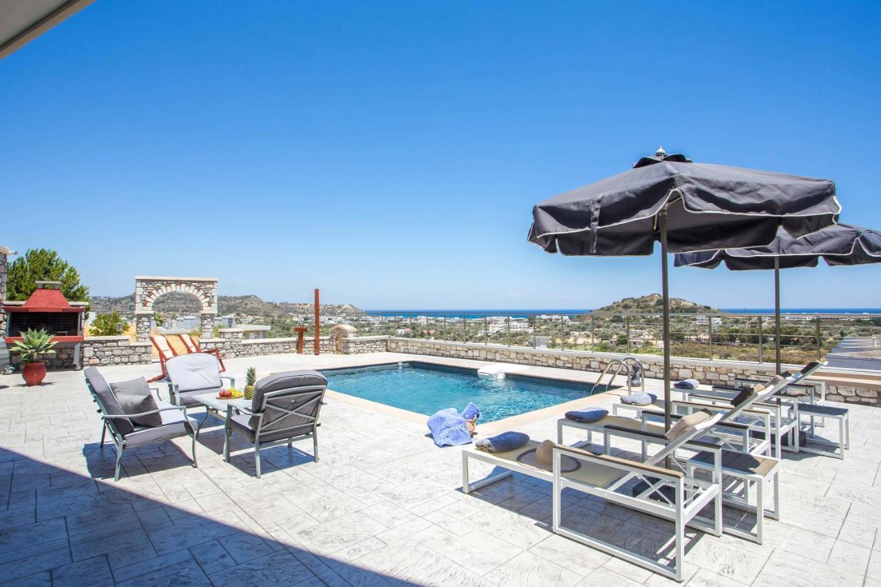 Des & Coo Luxury Villa With Private Pool Faliráki Kültér fotó